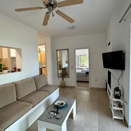 Pitidis - Davai Yialassi Villa *