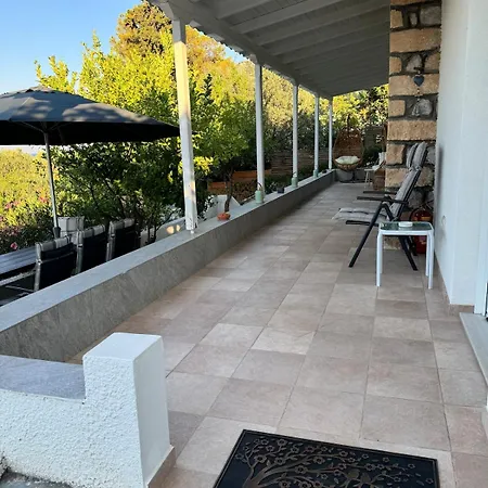 Pitidis - Davai Yialassi Villa